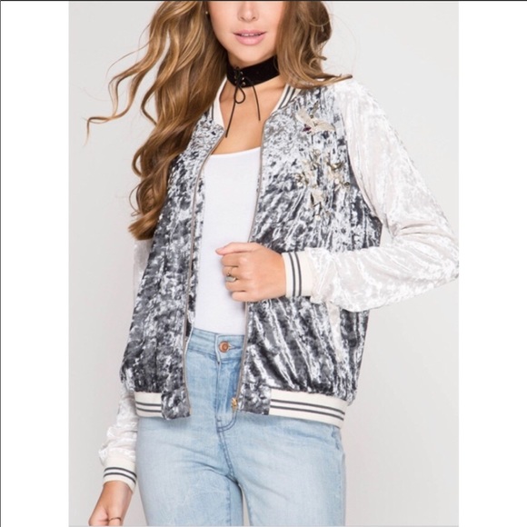 Amor Adore Jackets & Blazers - 🖤Cold Hearted Velvet Bomber🖤